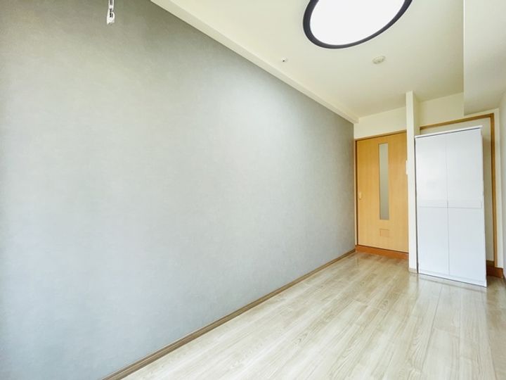 インベスト川崎の居間