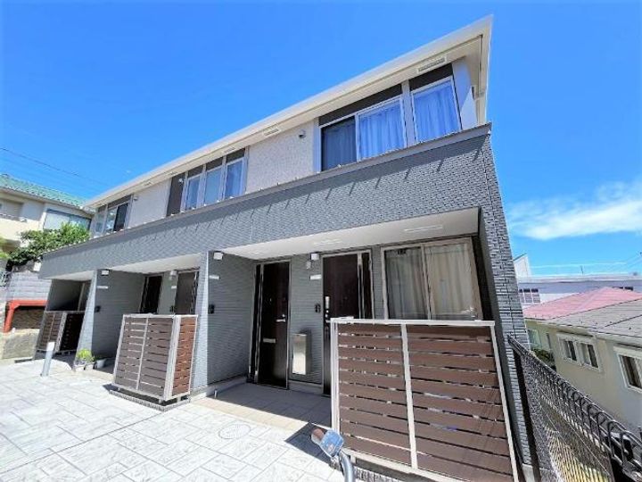 エルシオン富岡の外観