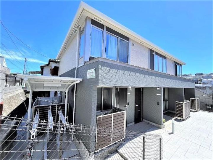 エルシオン富岡の外観