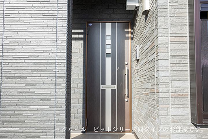 グレイスサイトDの玄関