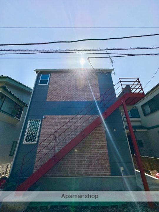 神奈川県横浜市保土ケ谷区釜台町の賃貸アパートの外観