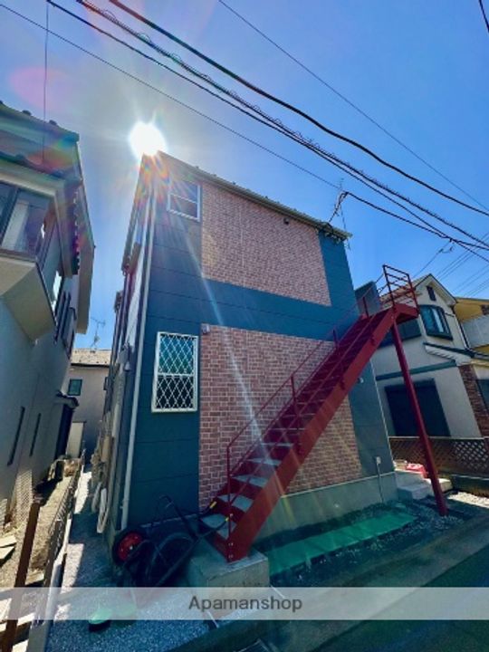 神奈川県横浜市保土ケ谷区釜台町の賃貸アパートの外観