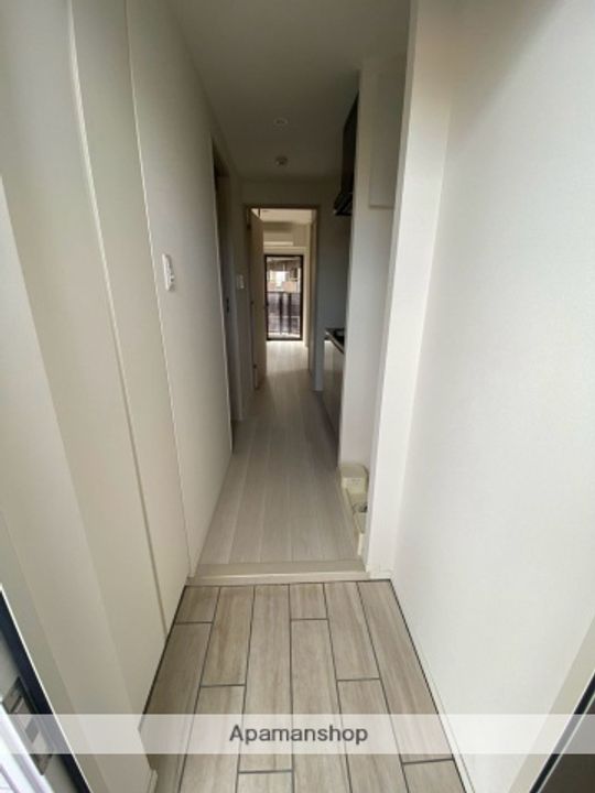 LOG横浜伊勢町の内装