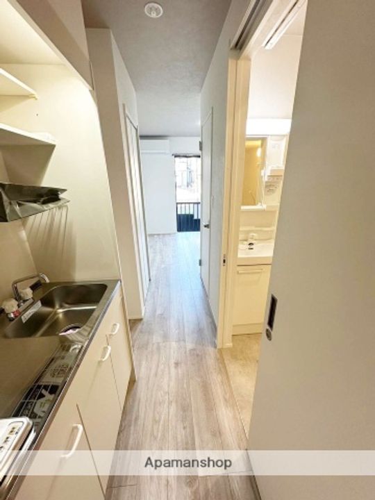 神奈川県横浜市南区中里1丁目の賃貸アパートの内装