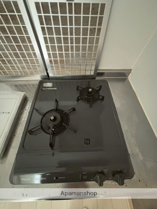 神奈川県横浜市金沢区洲崎町の賃貸アパートの内装