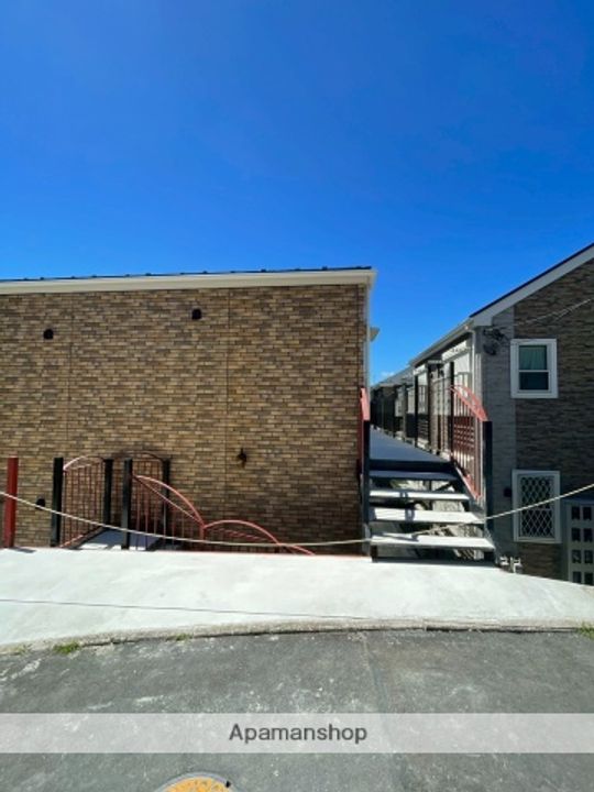 ハーミットクラブハウス山手柏葉ⅡB棟の外観