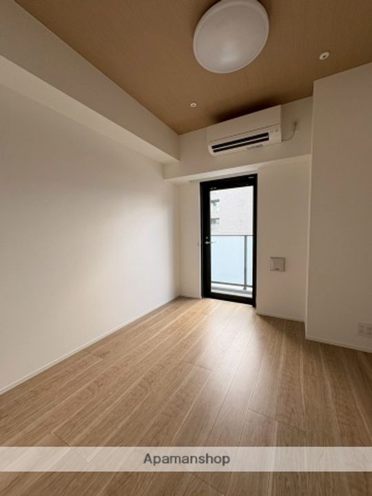 エストゥルース横浜蒔田の居間