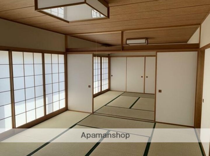 片瀬海岸3丁目ビルの内装