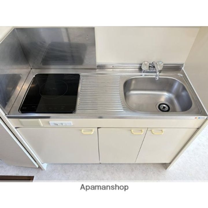 メゾンゼルコーワのキッチン