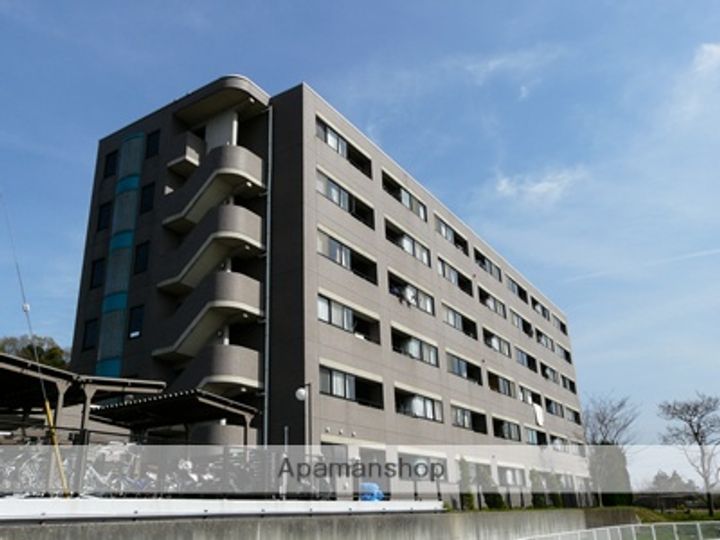 神奈川県横浜市青葉区すみよし台の賃貸マンションの外観