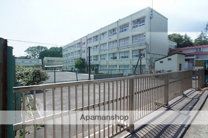 神奈川県横浜市青葉区すみよし台の賃貸マンションの周辺