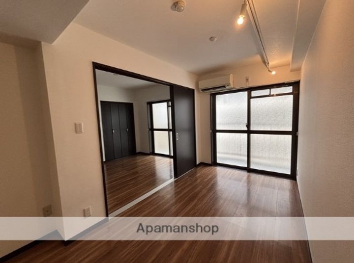 カルプマール玉川の居間