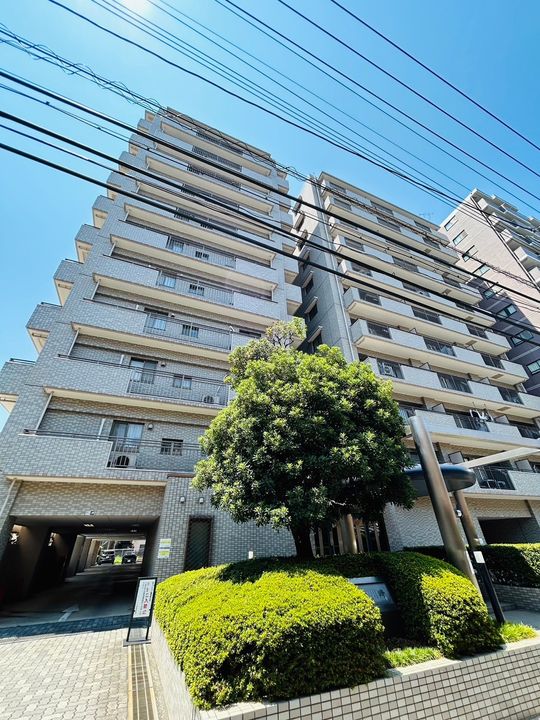 フレスコ川崎の外観