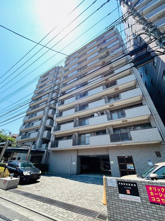 フレスコ川崎の外観