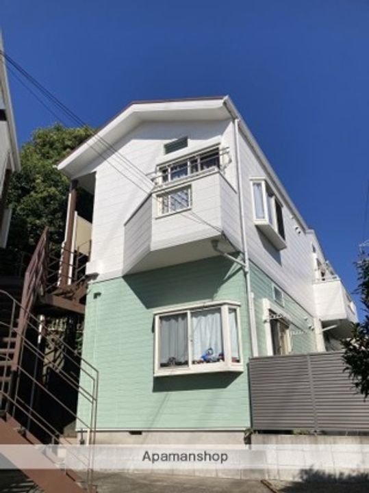 エムケーレジデンスの外観