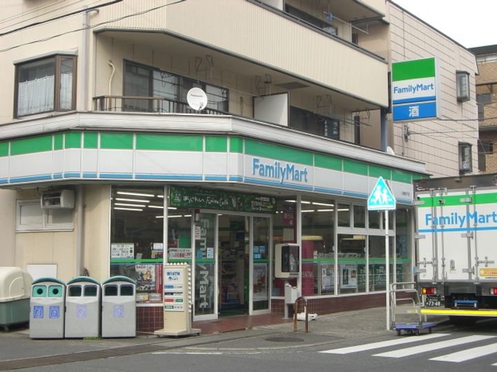 レオパレスパインの周辺