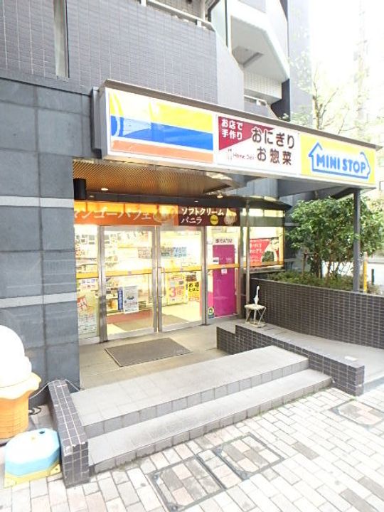 神奈川県横浜市港北区新横浜1丁目の賃貸マンションの内装