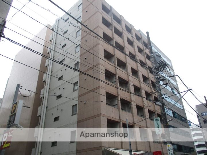コンソラーレ本厚木の外観