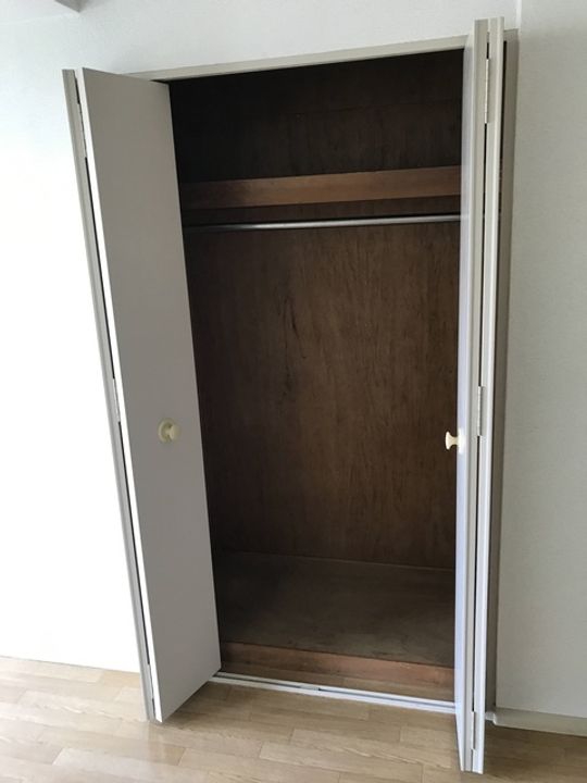 神奈川県横浜市青葉区市ケ尾町の賃貸マンションの内装