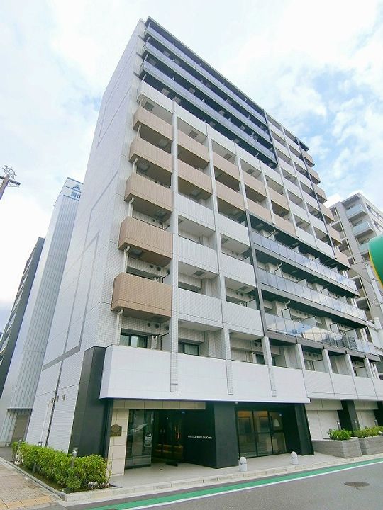 メインステージ東神奈川の外観