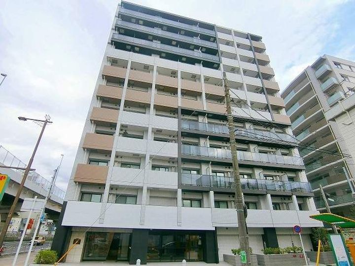 メインステージ東神奈川の外観