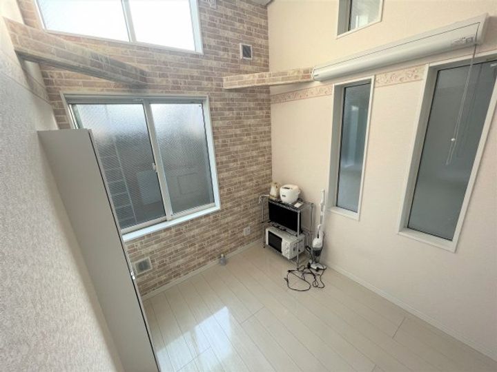 ユナイト能見台ハリマオの居間