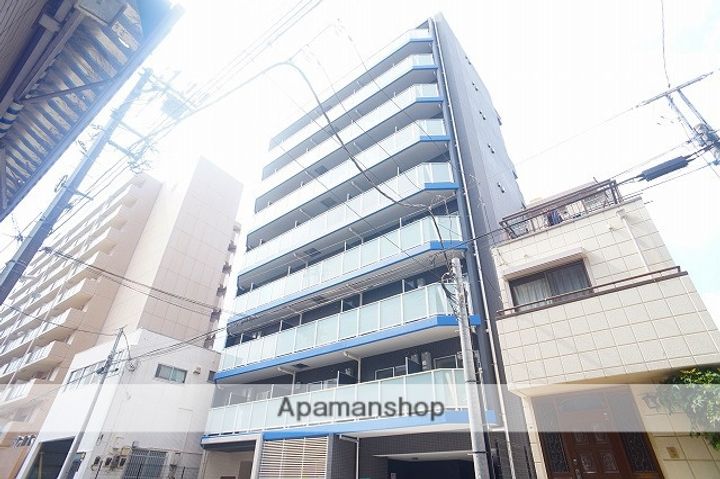 クラリッサ横浜阪東橋の外観