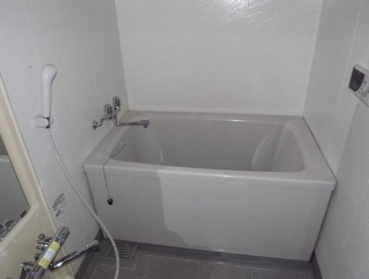 アジュール南まきが原の風呂