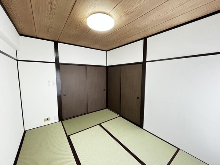 ステート新杉田の内装