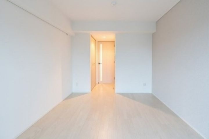 アソシエール大倉山の居間