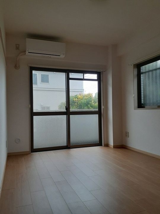 グレイス原宿Ⅱの居間