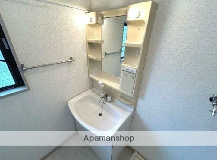 オンディーナのその他画像