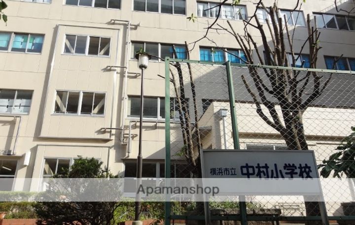 MOE吉野町参番館の周辺