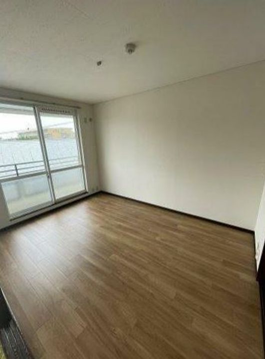 フローラⅡの居間