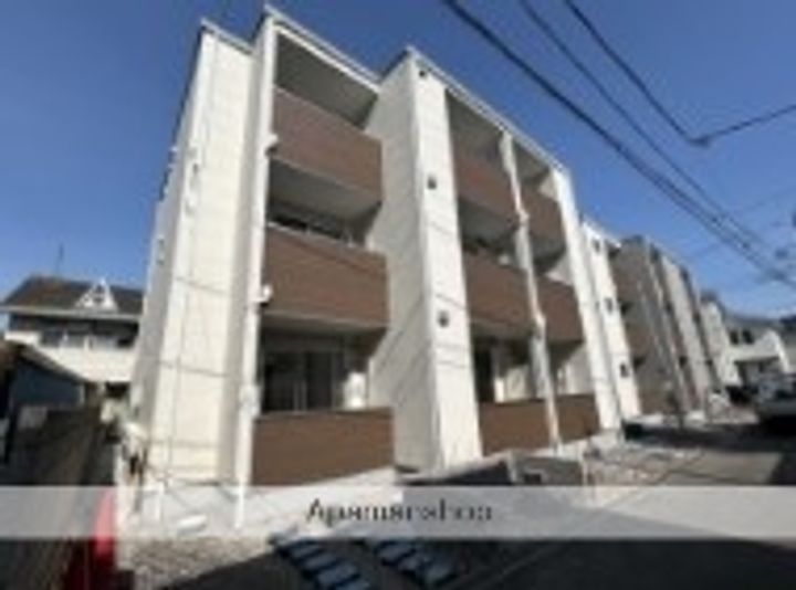 ジーメゾン伊勢原高森の外観