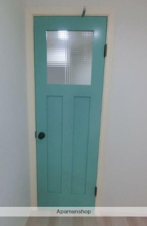 ハーミットクラブハウス衣笠ⅡA棟の内装