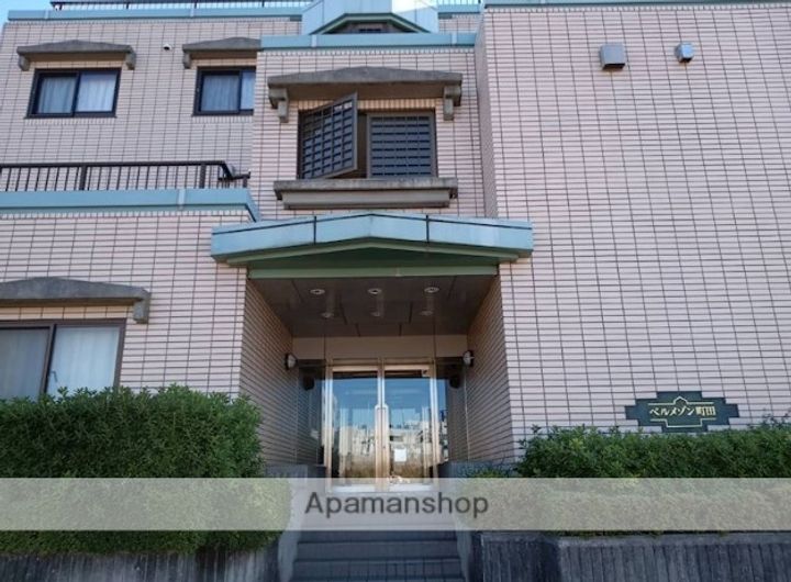 ベルメゾン町田の外観