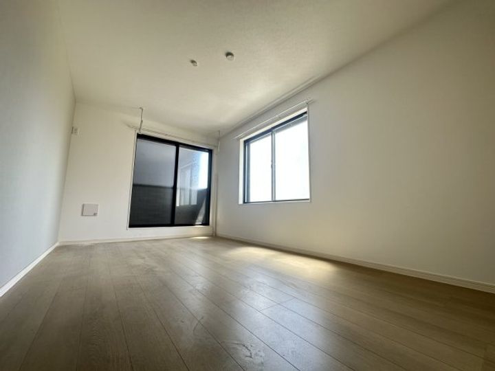 T&Fレジデンス南林間Aの居間