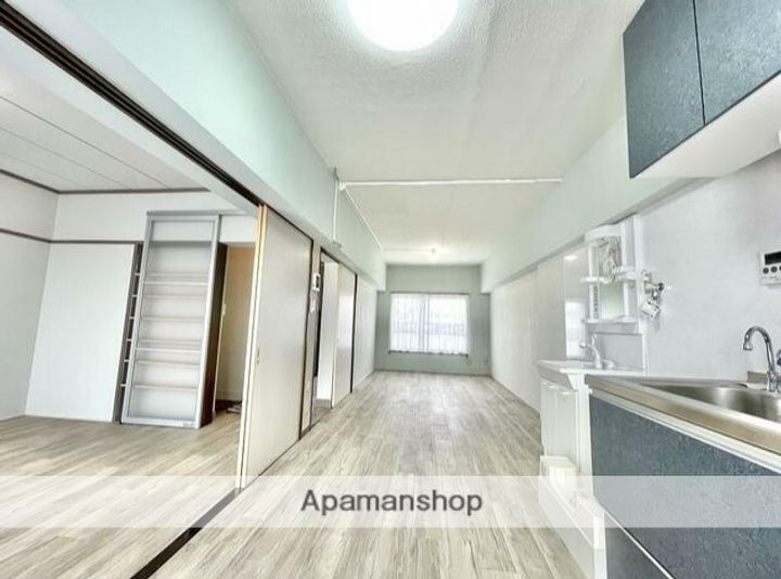 藤が丘団地6号棟の内装