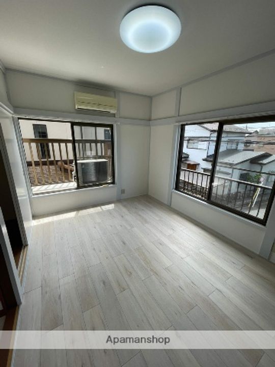 神奈川県横浜市鶴見区矢向4丁目の賃貸アパートの内装