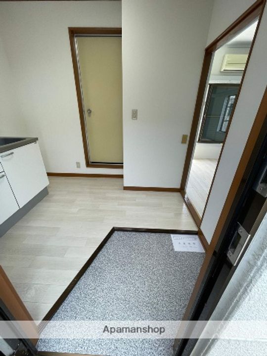 神奈川県横浜市鶴見区矢向4丁目の賃貸アパートの内装