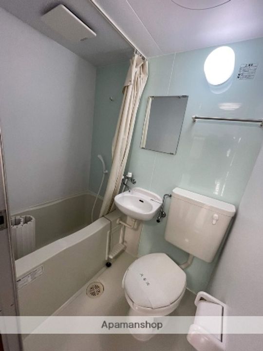 神奈川県横浜市鶴見区矢向4丁目の賃貸アパートの風呂