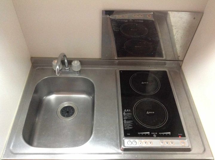 レオパレスブルーライトのキッチン