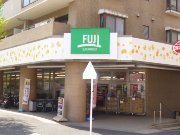 レオパレスコンパートメントⅡの周辺