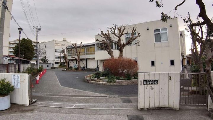 レオパレスYOSHIDAの周辺