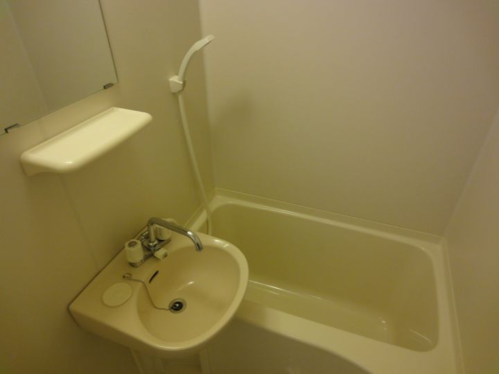 レオパレスエスティー湘南Aのその他画像