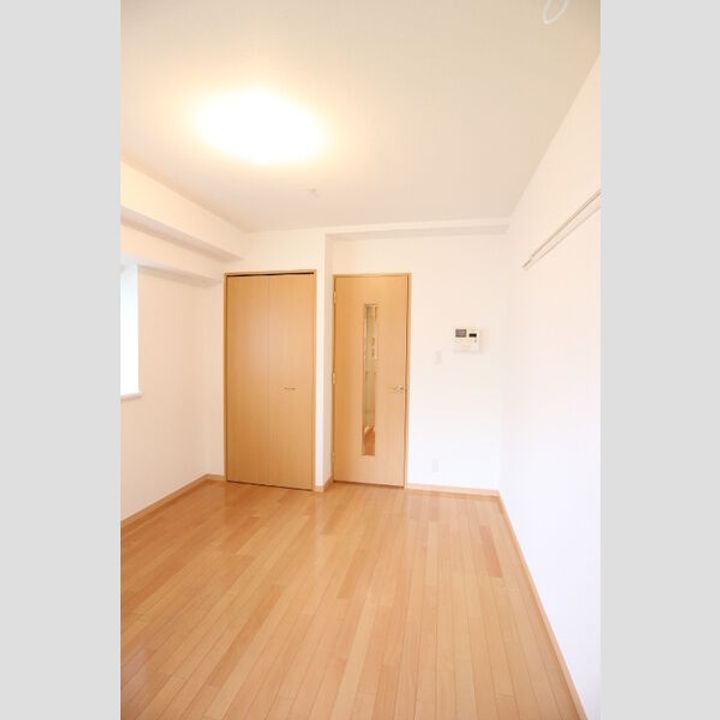 プライムアーバン大森の居間