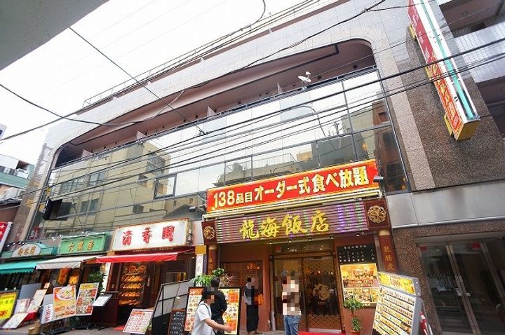 神奈川県横浜市中区山下町の賃貸マンションの外観