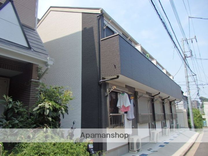 コムフィ杉田の外観
