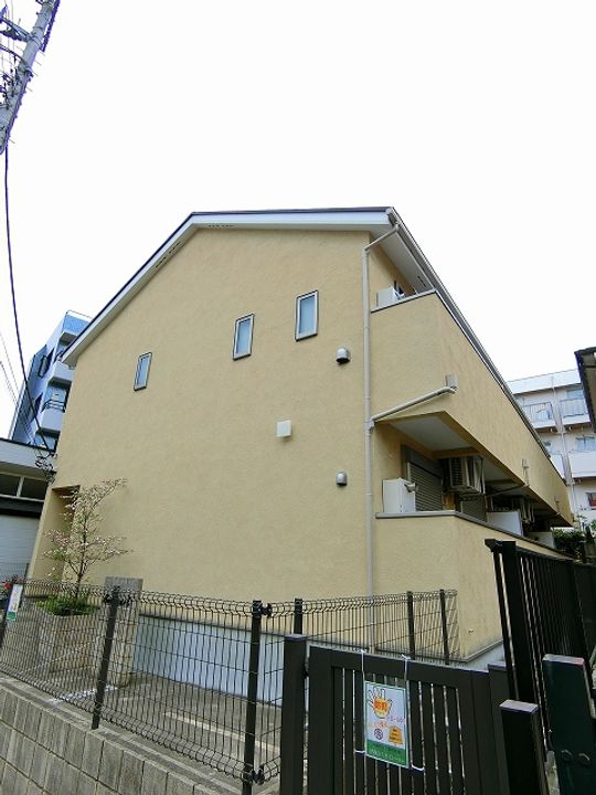 神奈川県横浜市南区共進町3丁目の賃貸アパートの外観